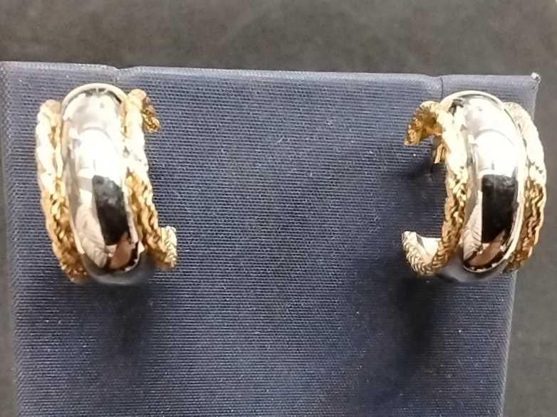 Bangle Earrings - Yellow Gold 14k (.585) 2.7 grams