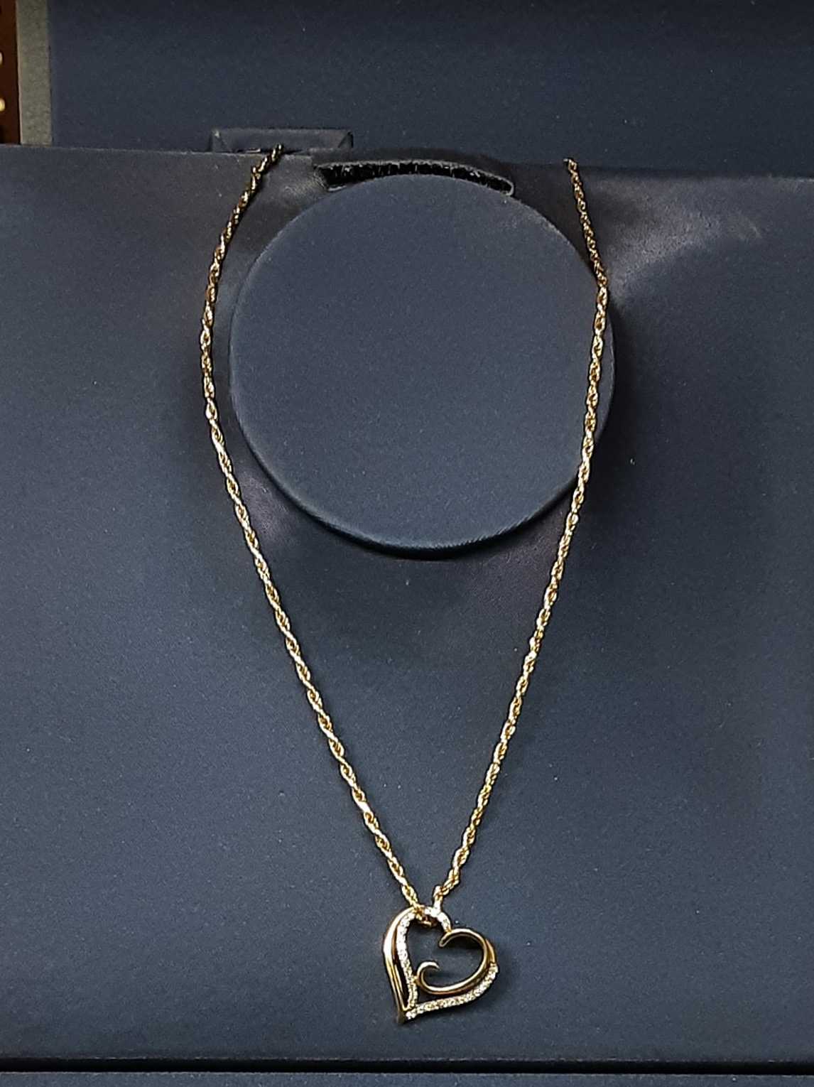 Chain - Yellow Gold 10k (.417) 8.1 grams 26 inch