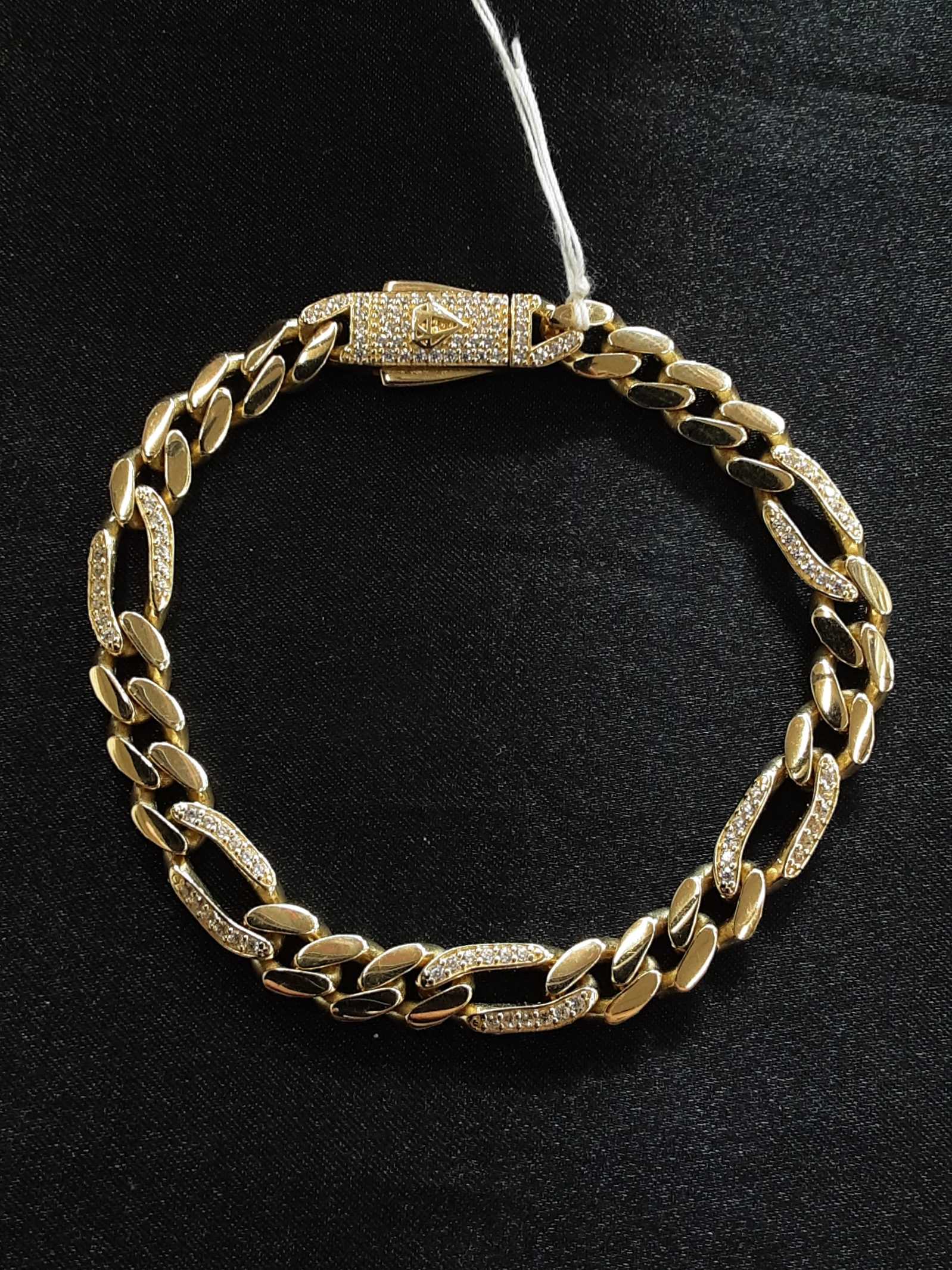 Figaro Bracelet - Yellow Gold 14k (.585) 12.8 grams 8 inch