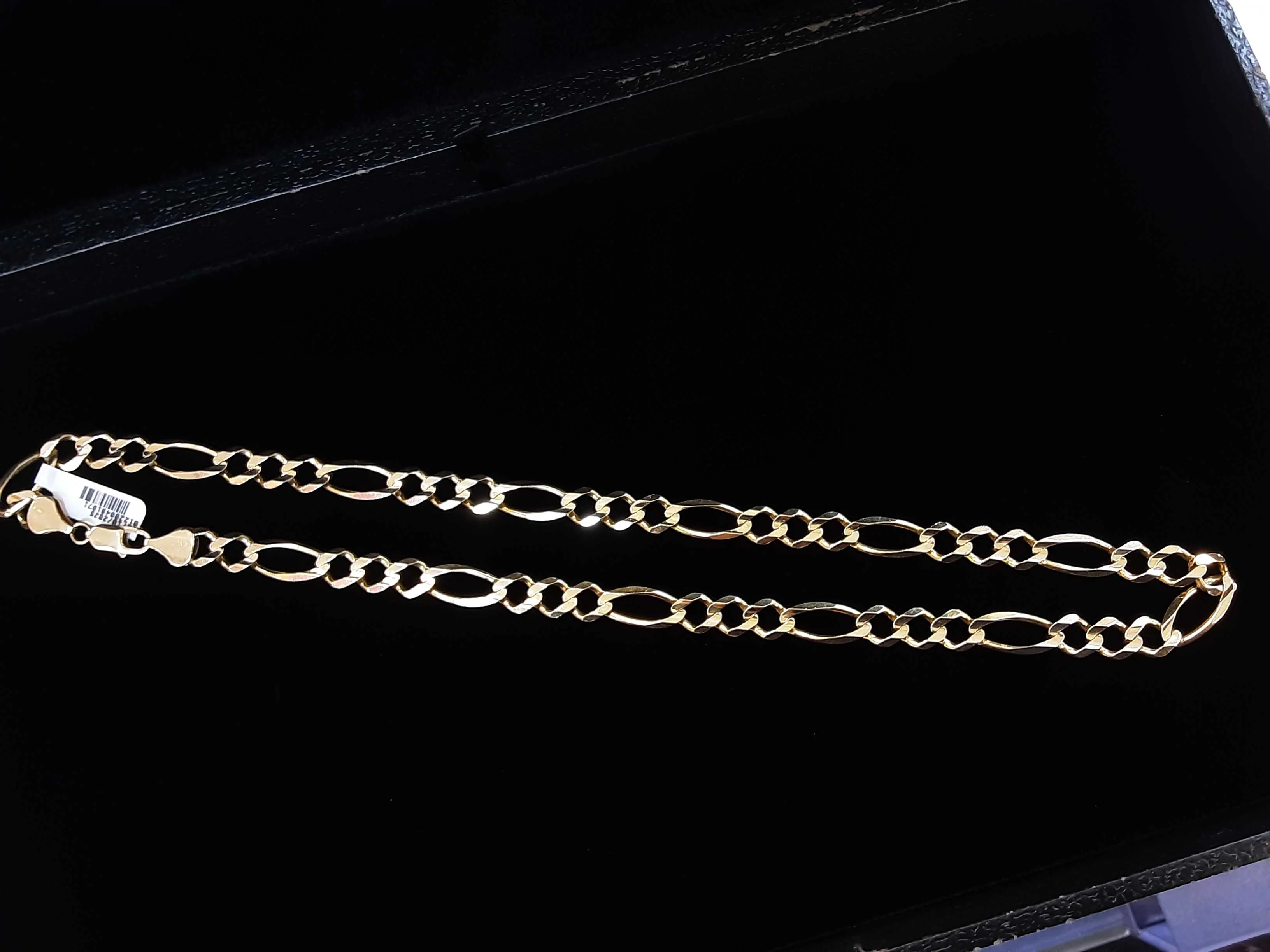 Figaro Chain - Yellow Gold 10k (.417) 44.5 grams 22 inch - Image 2