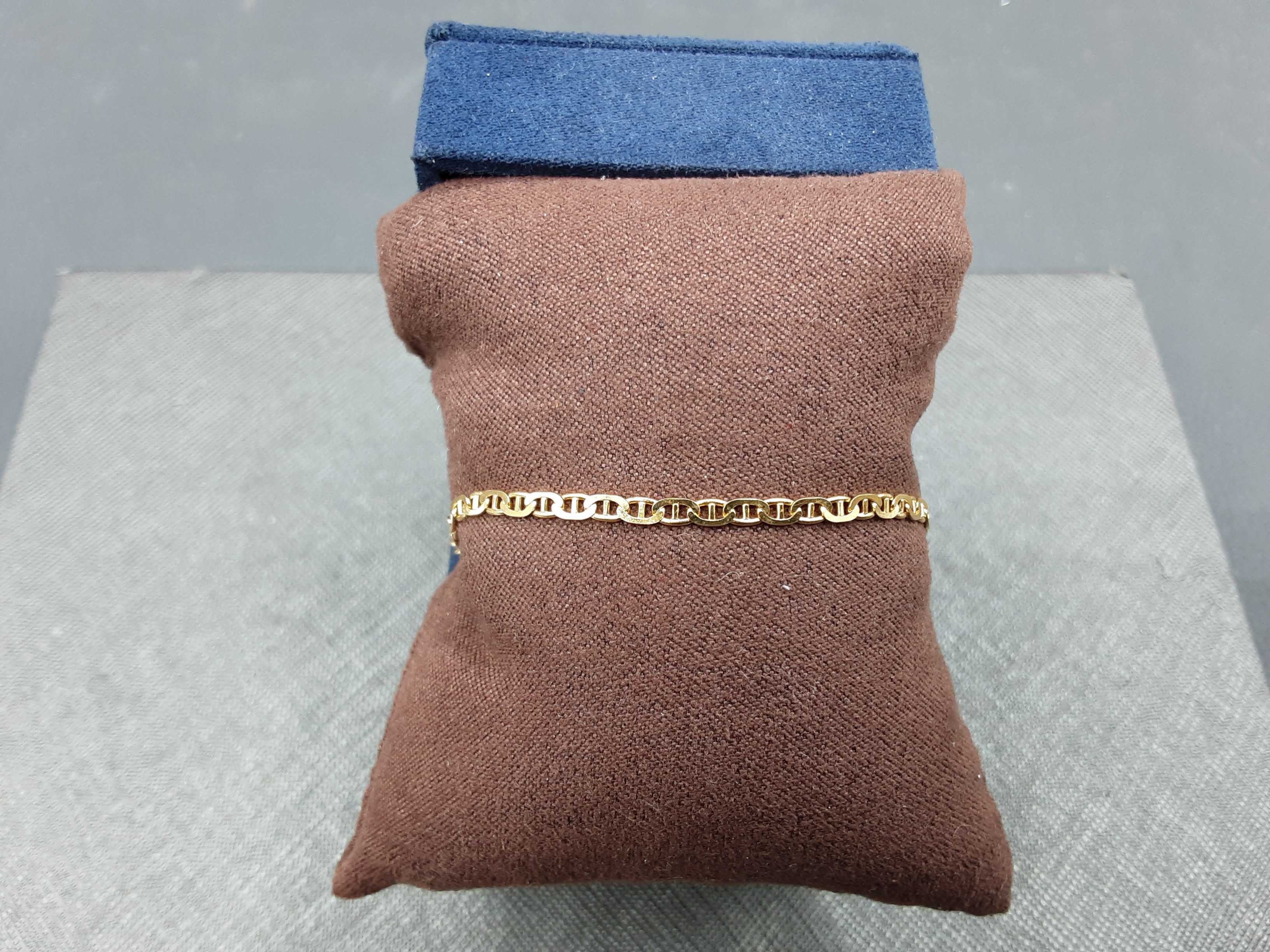 Gucci Bracelet - Yellow Gold 14k (.585) 2.3 grams 7 inch