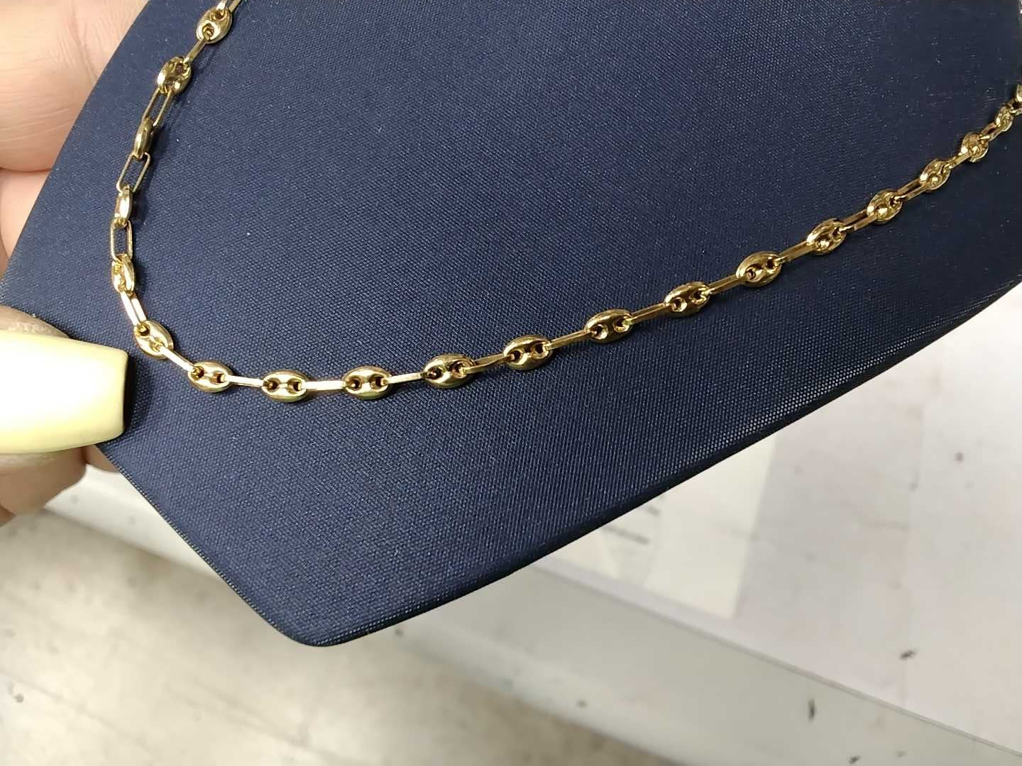 Gucci Chain - Yellow Gold 18k (.750) 5.5 grams 18 inch - Image 2