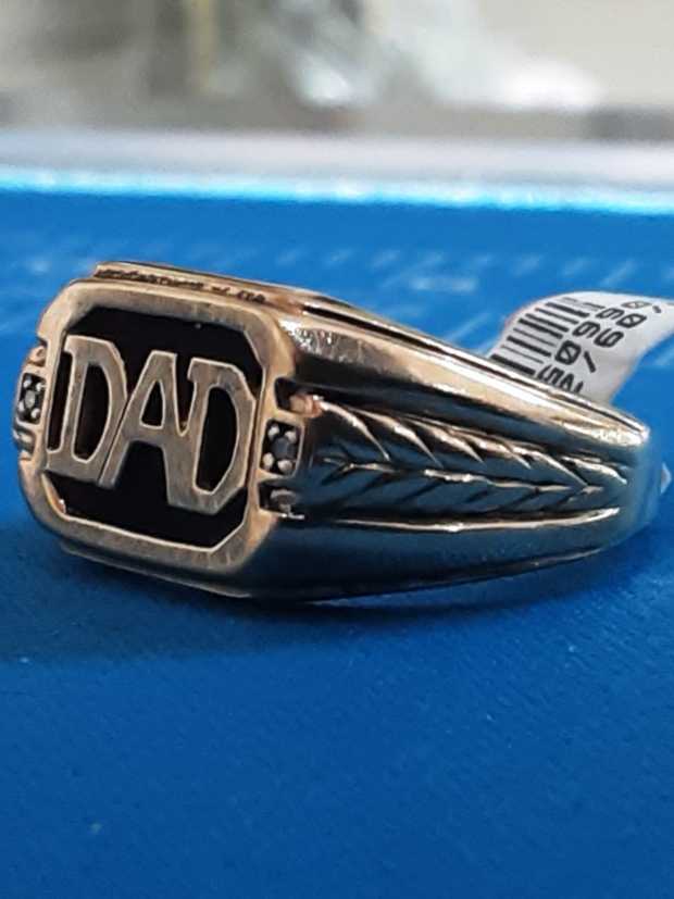 Men's Ring - Yellow Gold 10k (.417) 3.4 grams Size 9.5 - Image 2