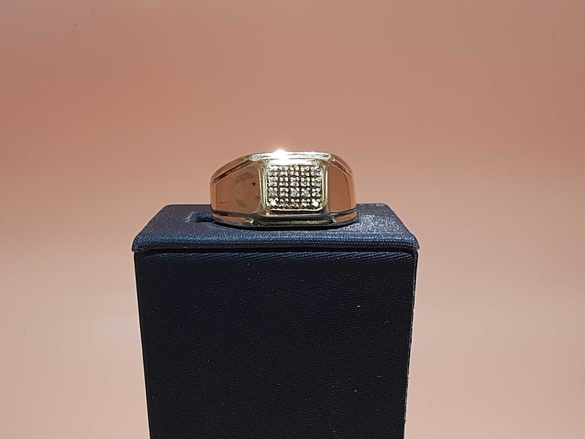Men's Ring - Yellow Gold 10k (.417) 4.8 Grams Size 11 - Image 2