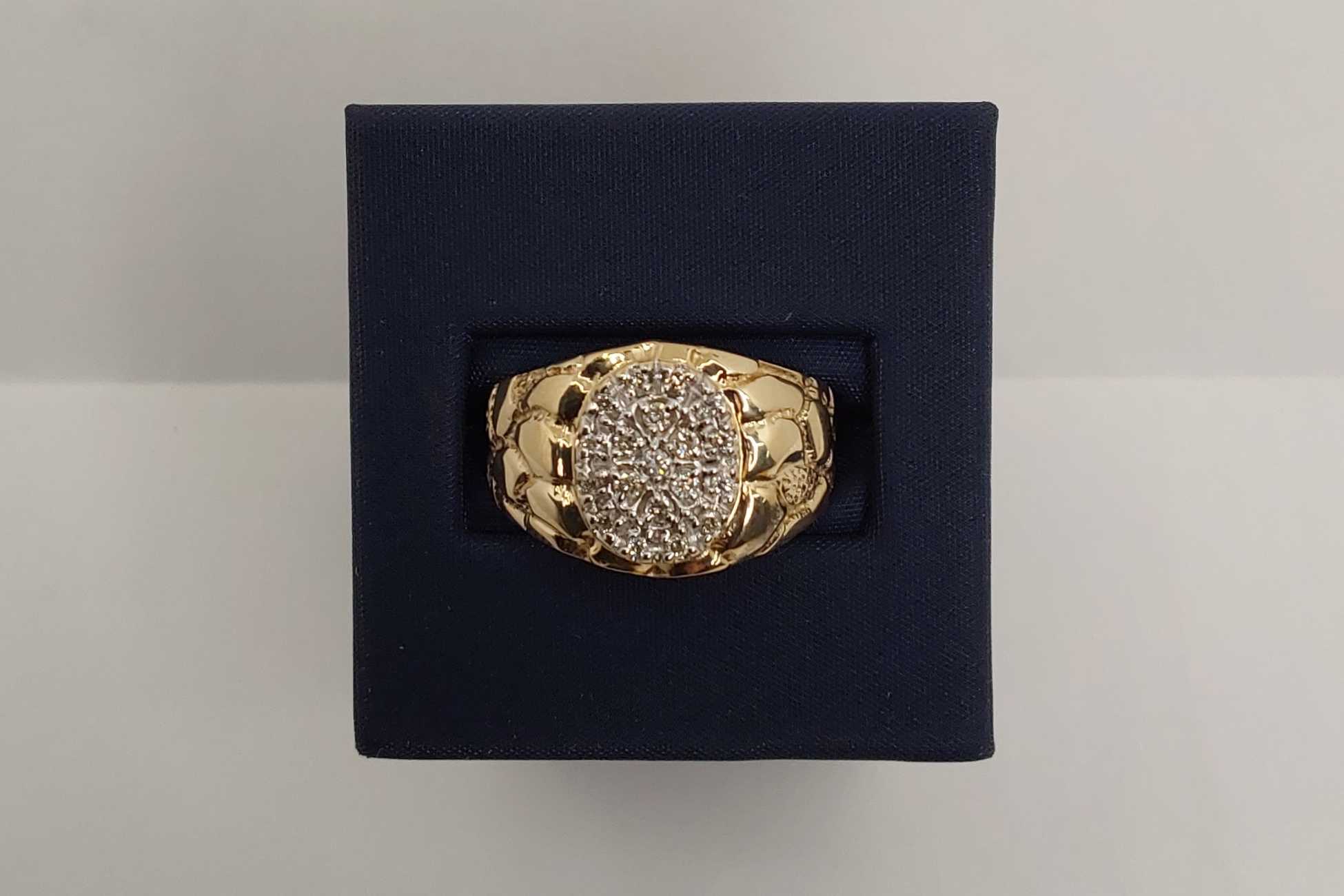 Men's Ring - Yellow Gold 10k (.417) 5.52 grams Size 8