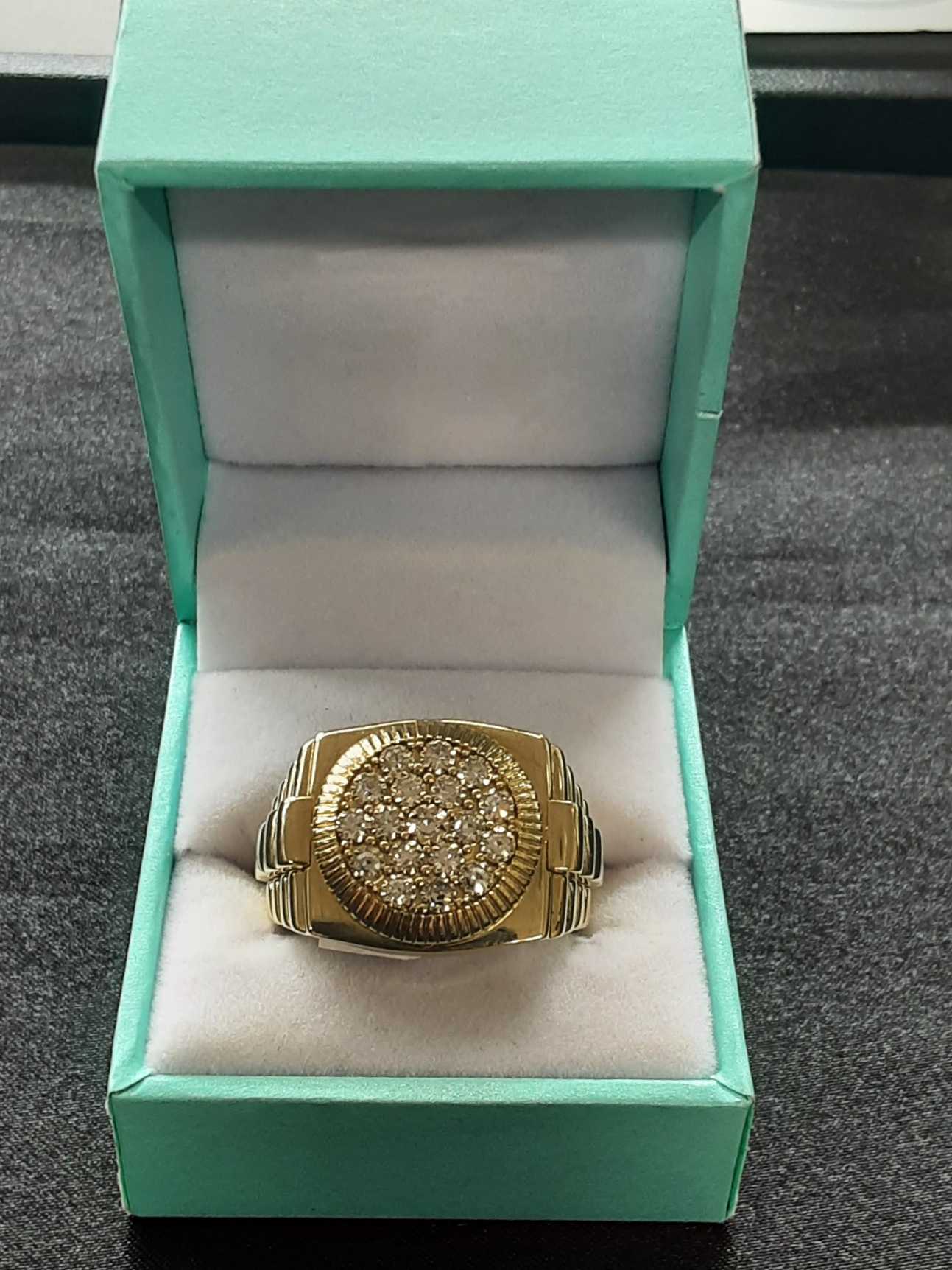 Men's Ring - Yellow Gold 14k (.585) 14.2 grams Size 11.5
