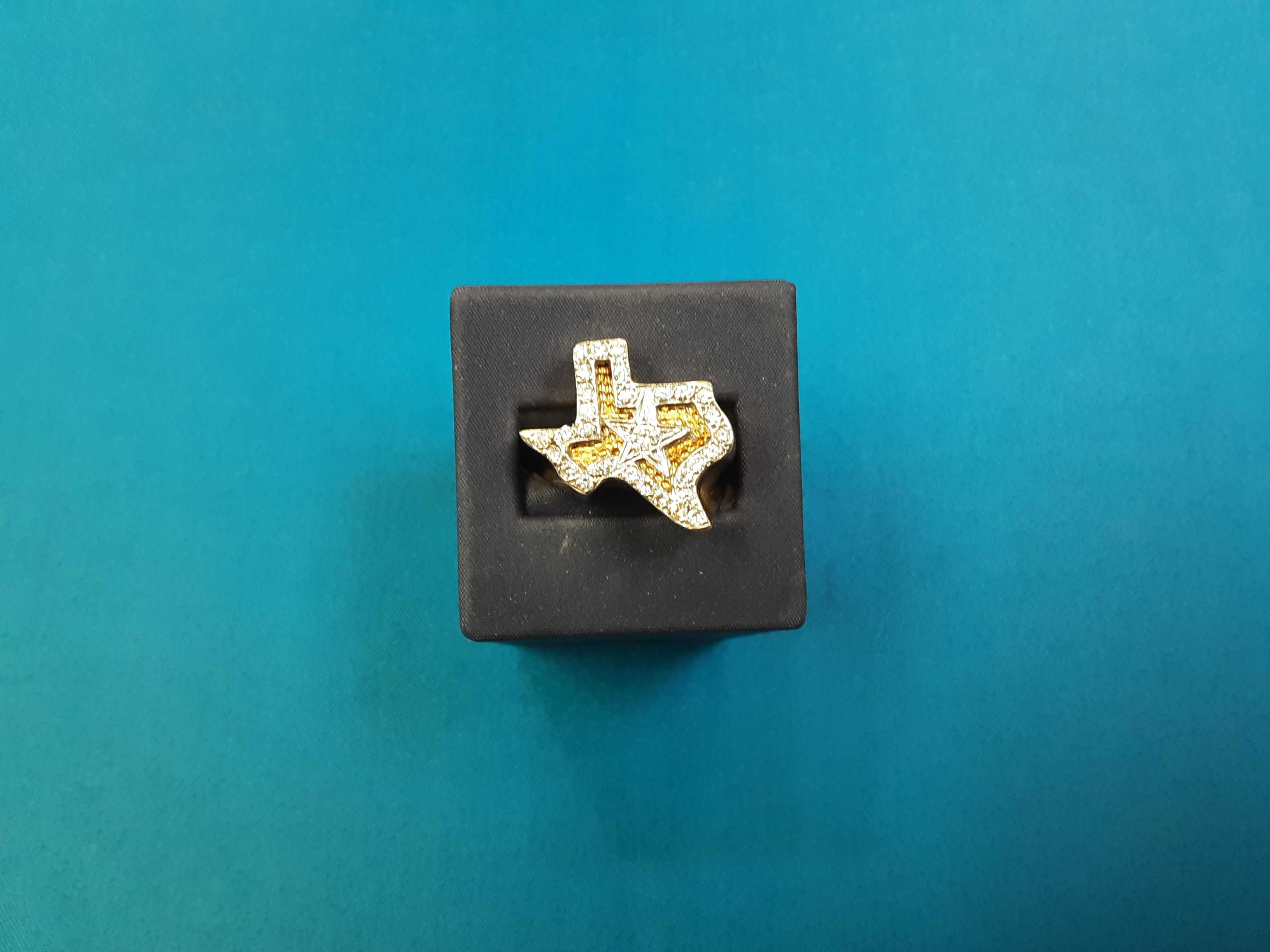 Men's Ring - Yellow Gold 14k (.585) 16.1 grams Size 10
