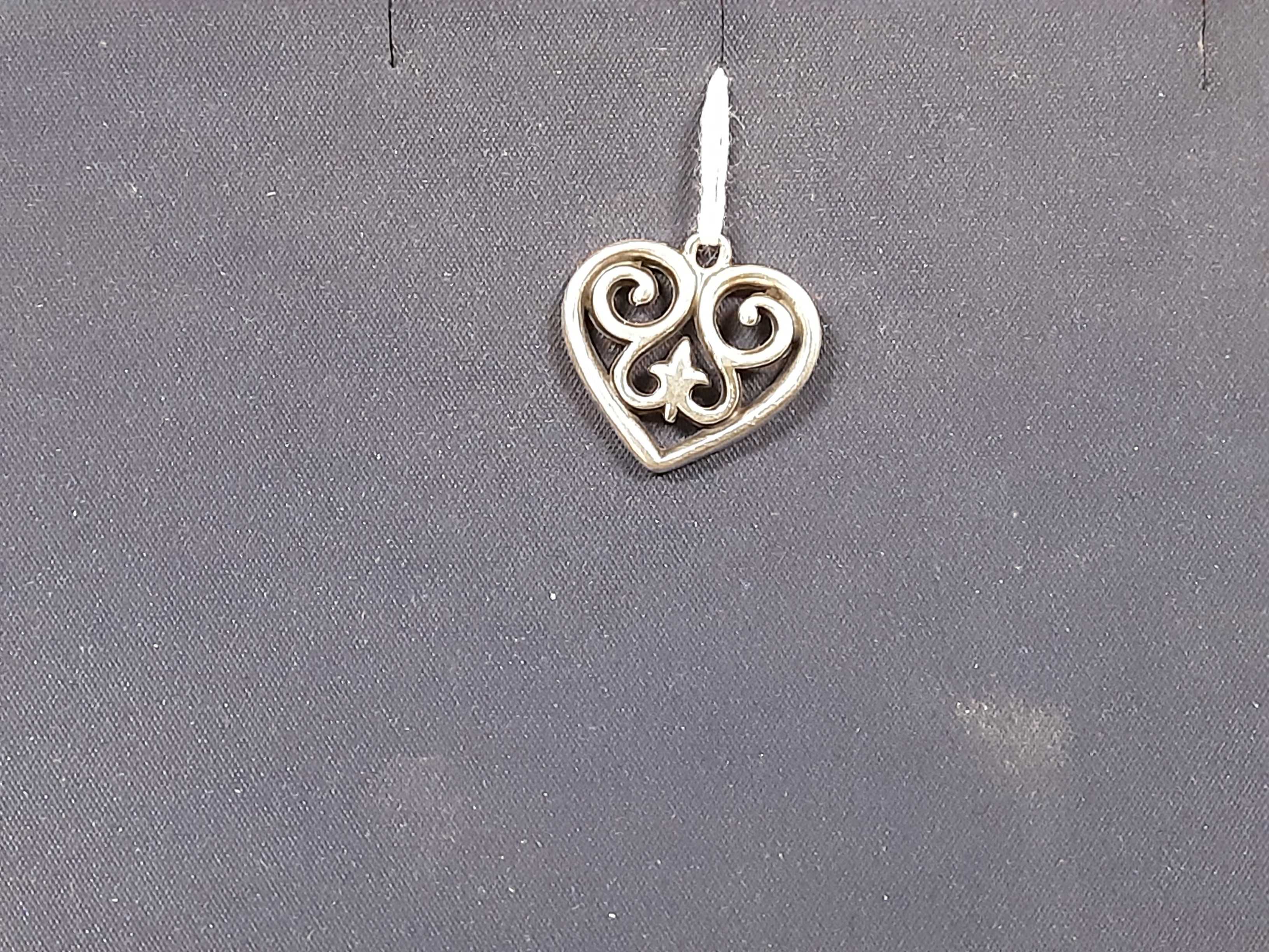 Pendant - Silver 1.7 grams