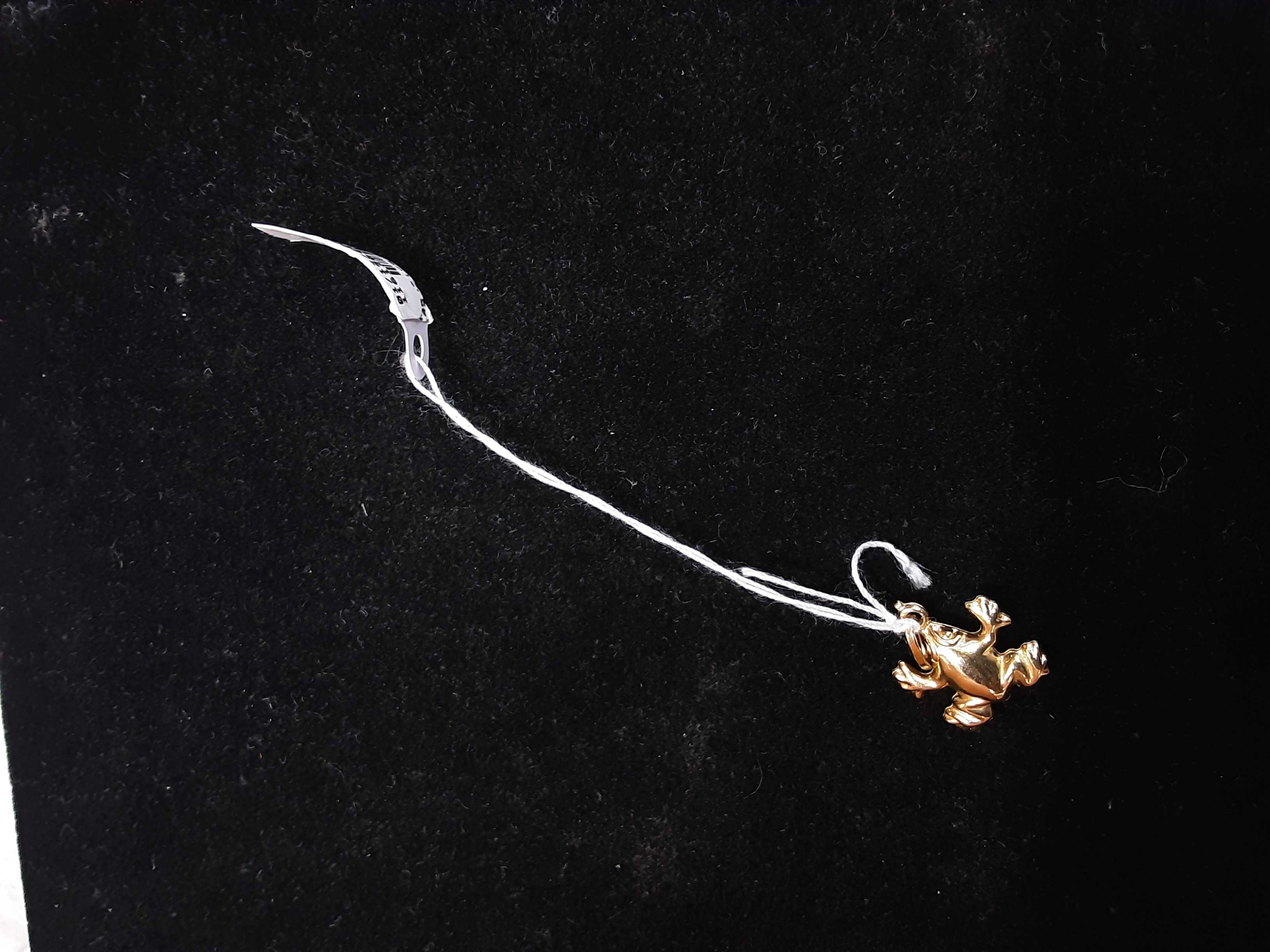 Pendant - Yellow Gold 14k (.585) 1.5 grams