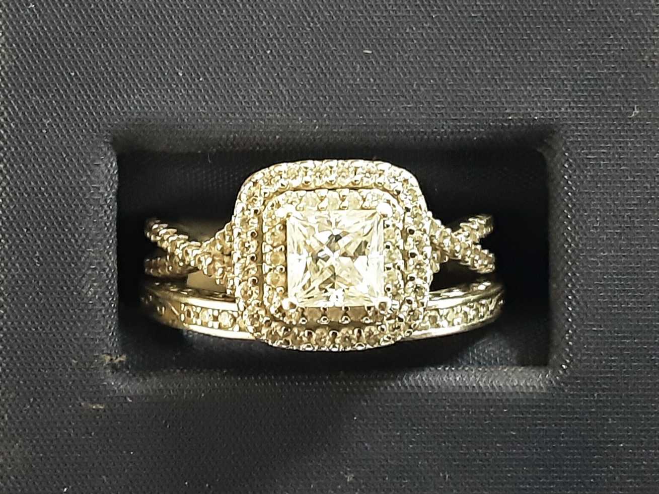 Ring - Engagement Set - Silver 6.3 grams Size 9