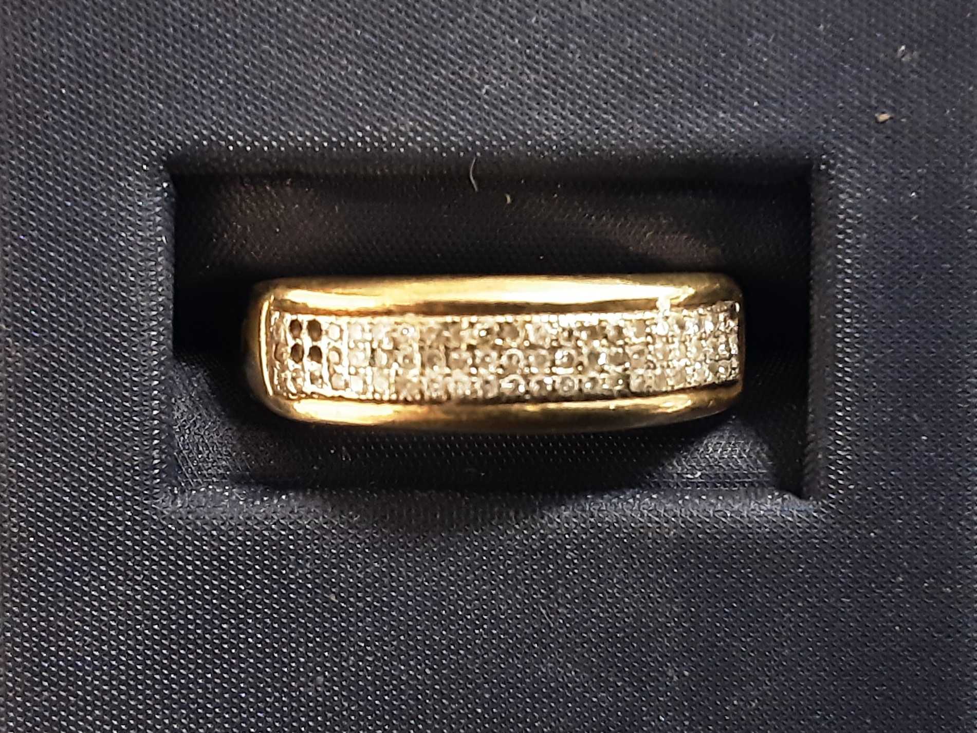 Ring - Wedding Band - Yellow Gold 10k (.417) 2.4 grams Size 10.5