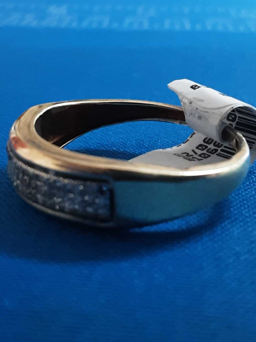 Ring - Wedding Band - Yellow Gold 10k (.417) 2.4 grams Size 10.5 - Image 2