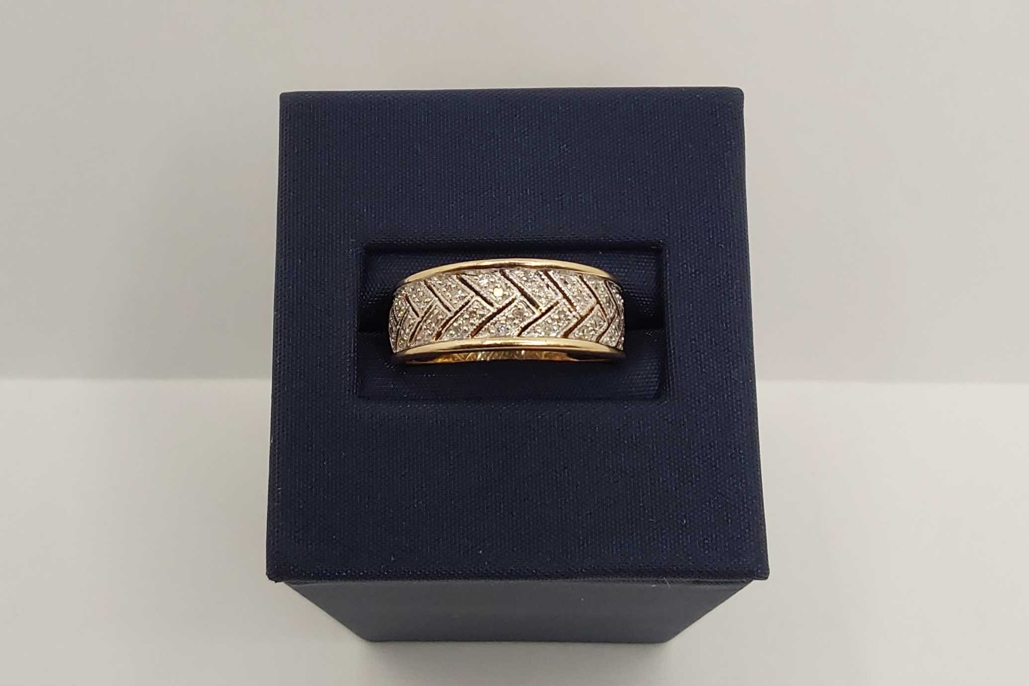 Ring - Wedding Band - Yellow Gold 10k (.417) 3.41 grams Size 7.5