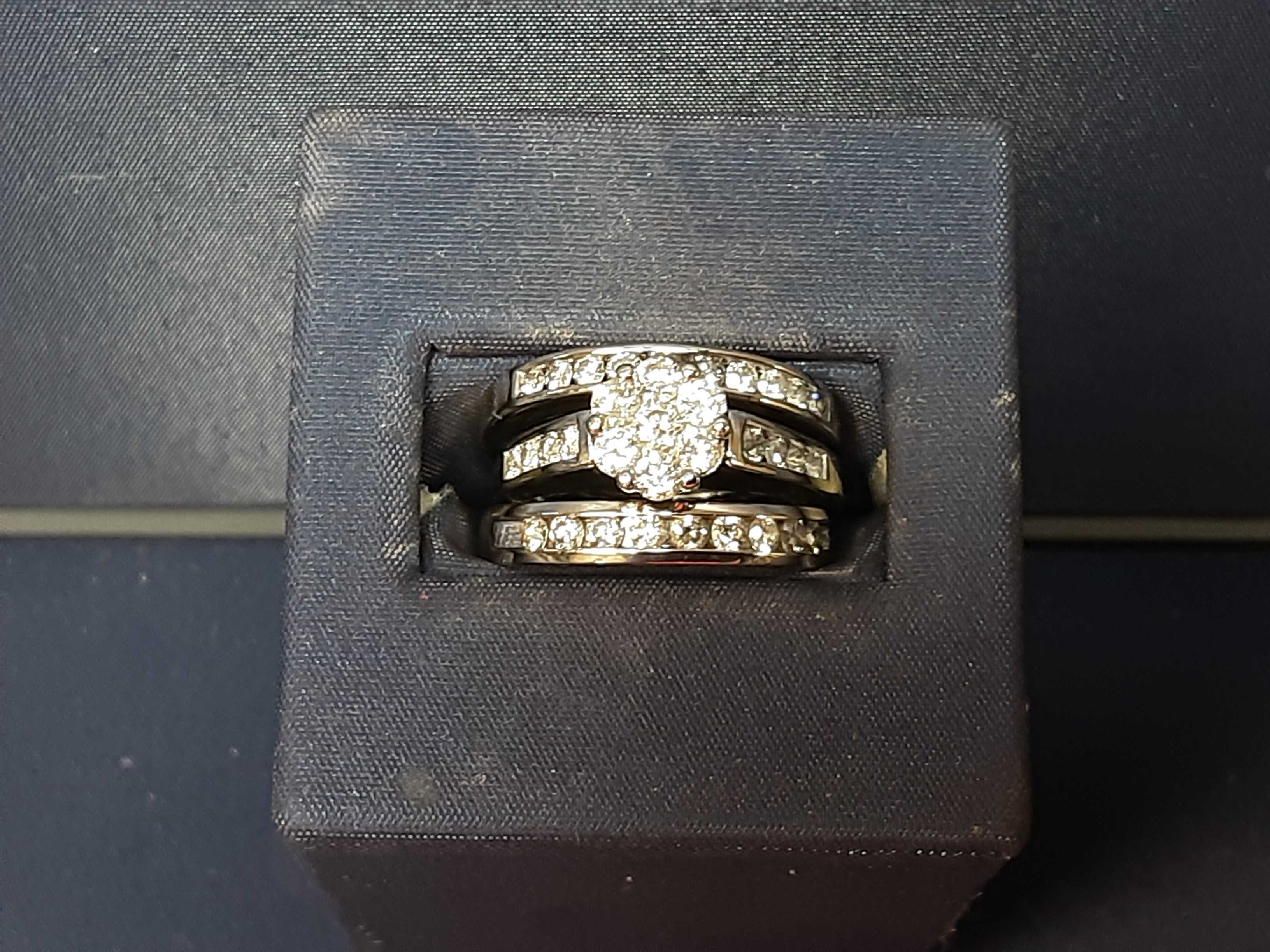 Ring - Wedding Set - White Gold 10k (.417) 10.2 grams Size 20