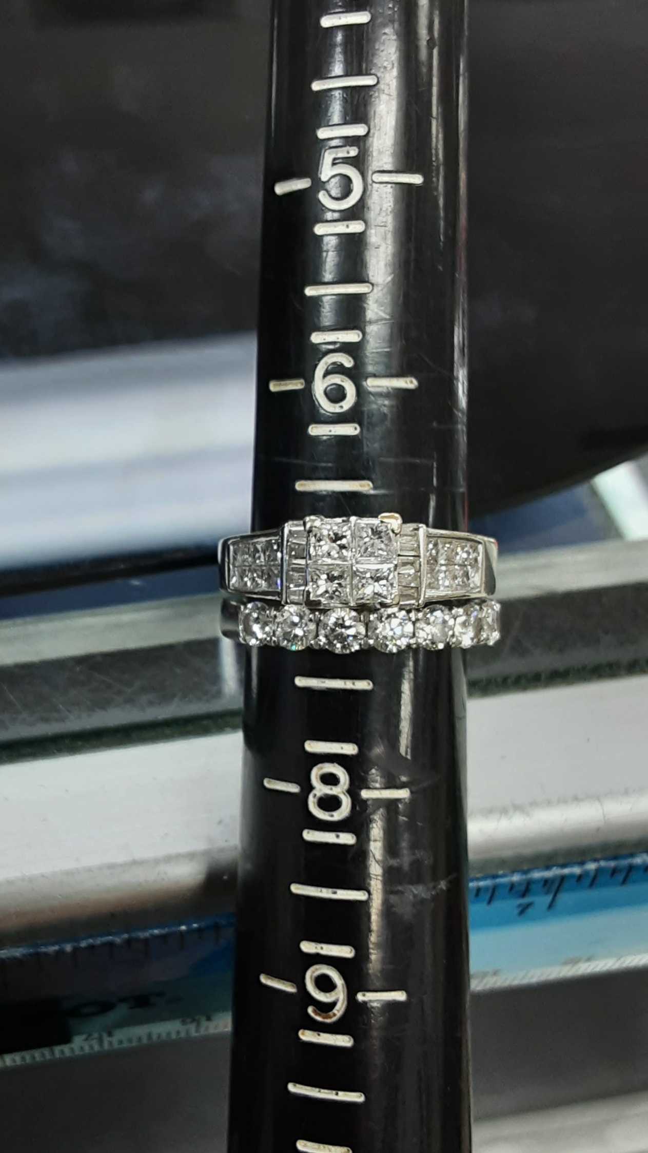 Ring - Wedding Set - White Gold 14k (.585) 9.6 grams Size 7.5
