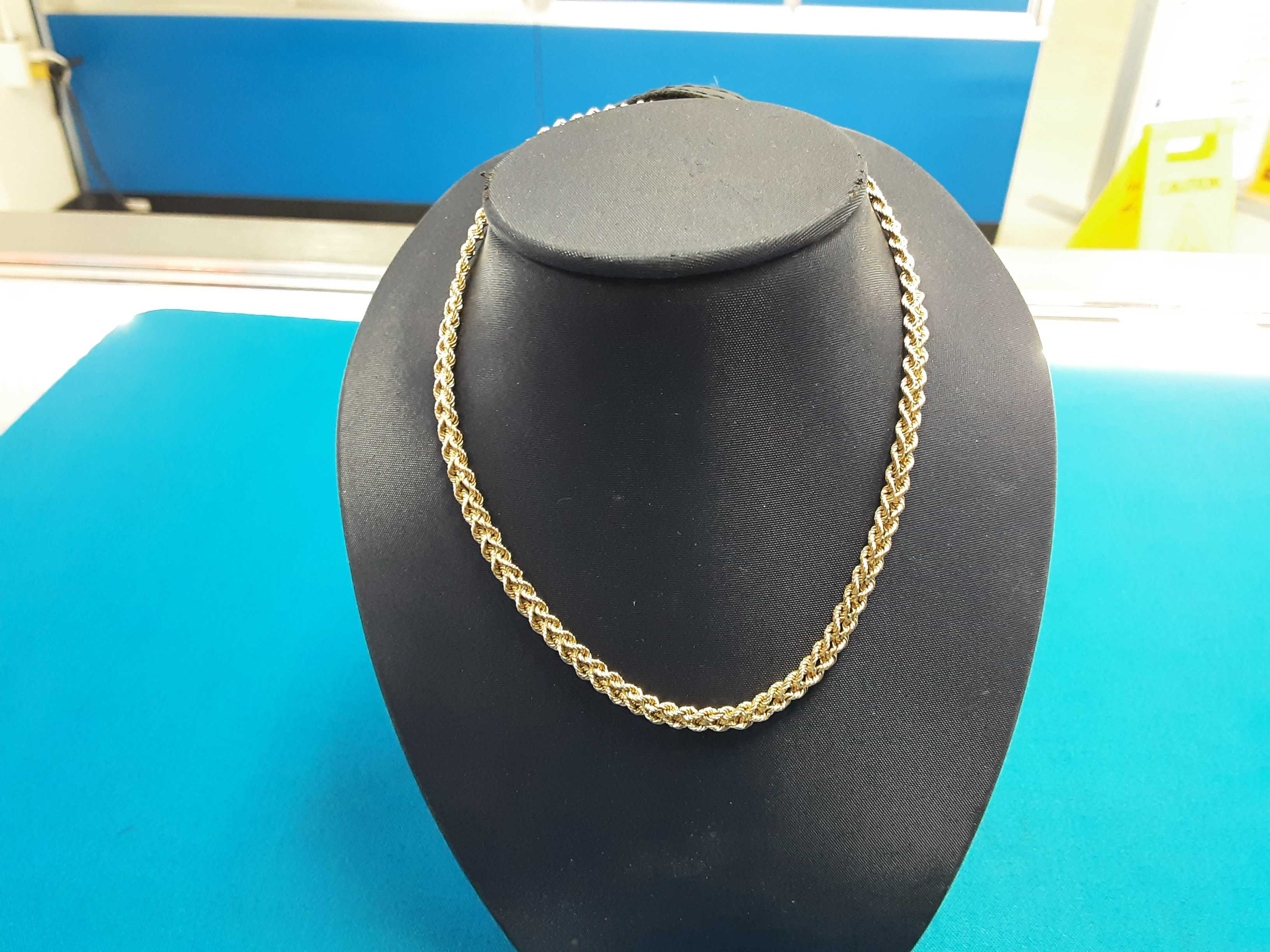 Wheat Chain - Yellow Gold 10k (.417) 3.7 grams 18 inch - Image 3