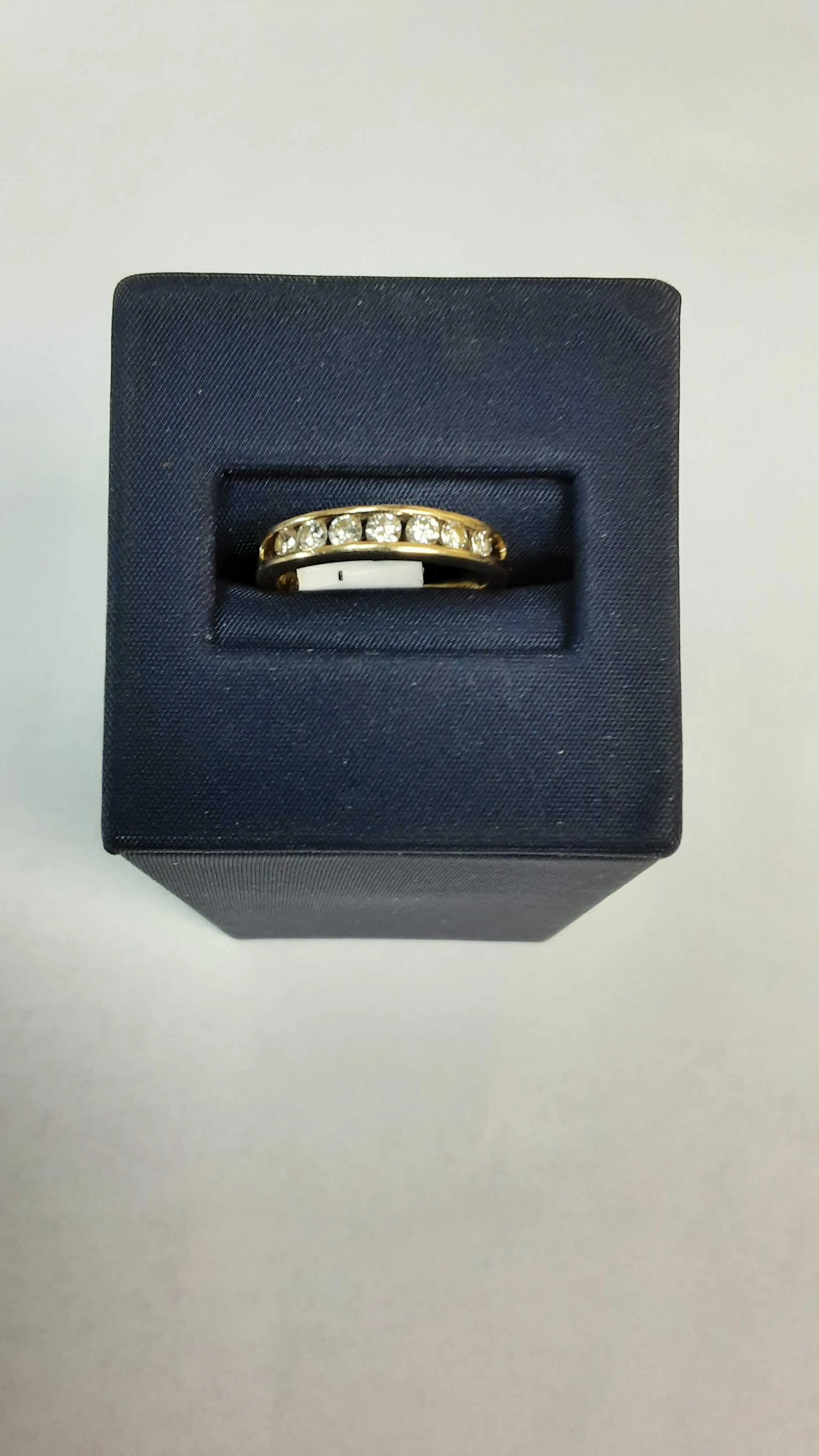 Women's Ring - Anniversary - Yellow Gold 14k (.585) 2.3 grams Size 5