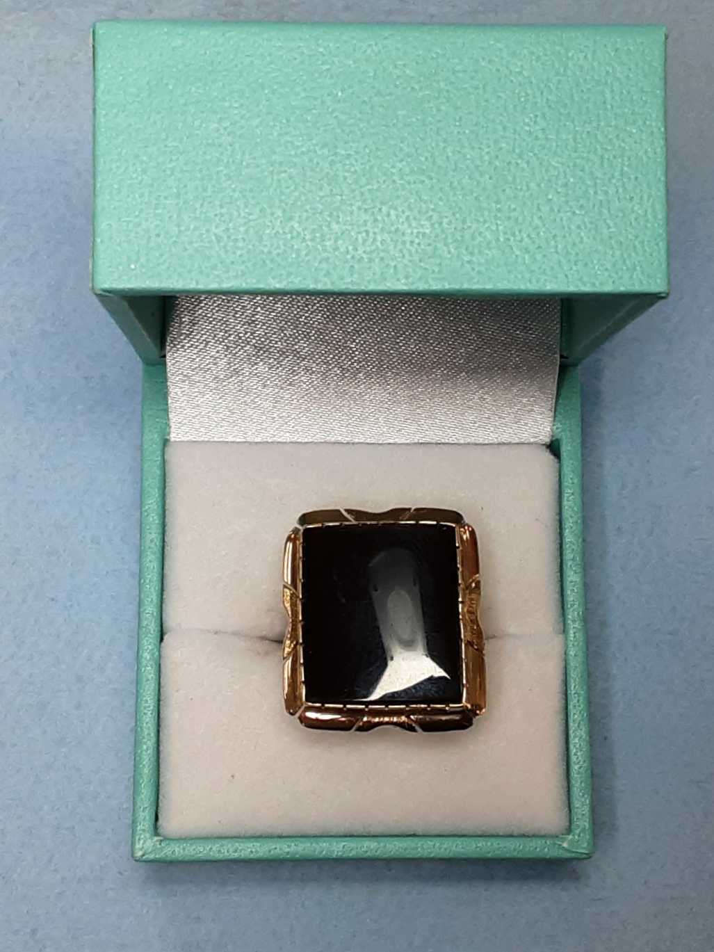 Women's Ring - Solitaire - Yellow Gold 10k (.417) 4.4 grams Size 8.5 - Image 2