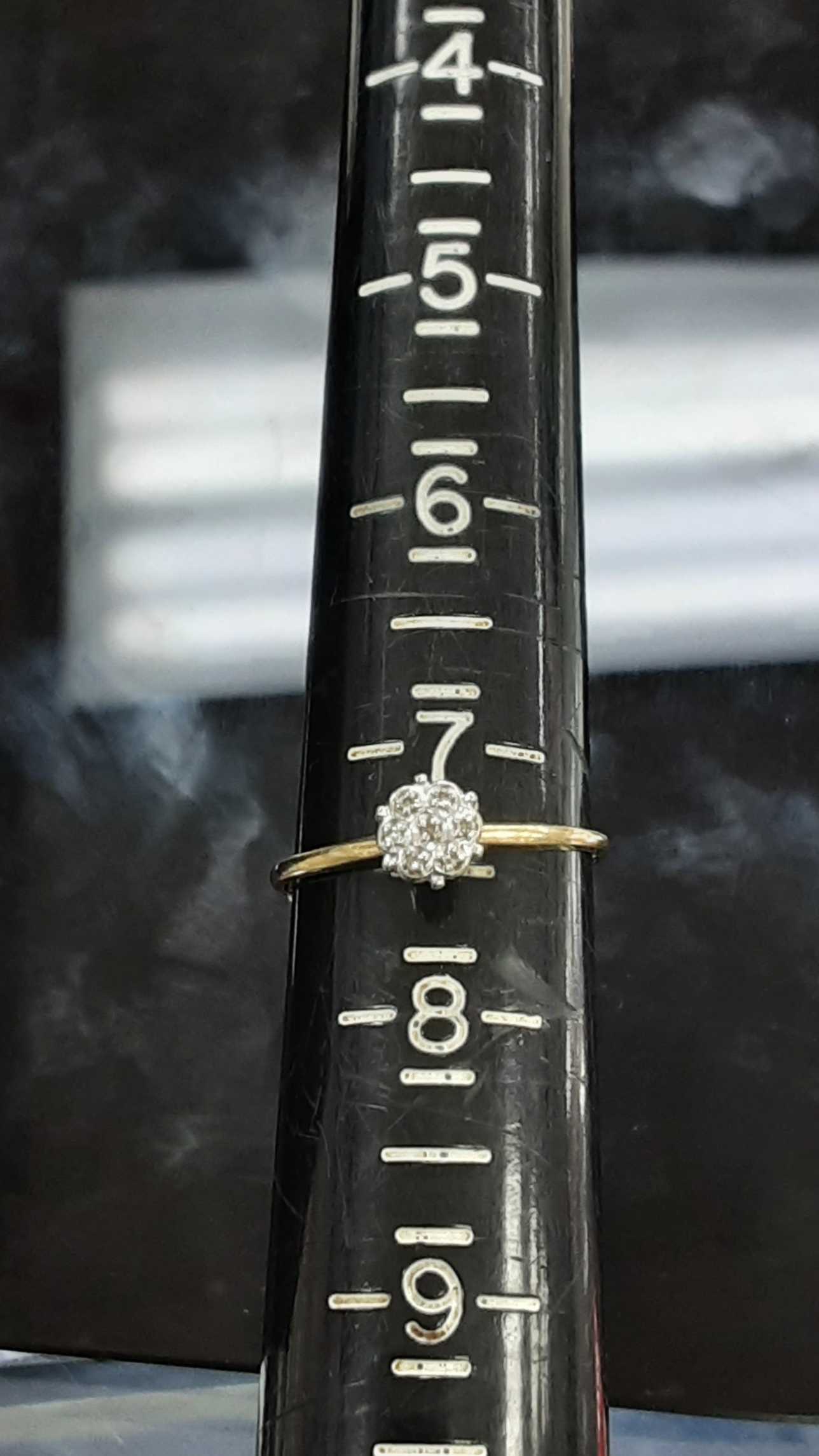 Women's Ring - Yellow Gold 10k (.417) 1.2 grams Size 20