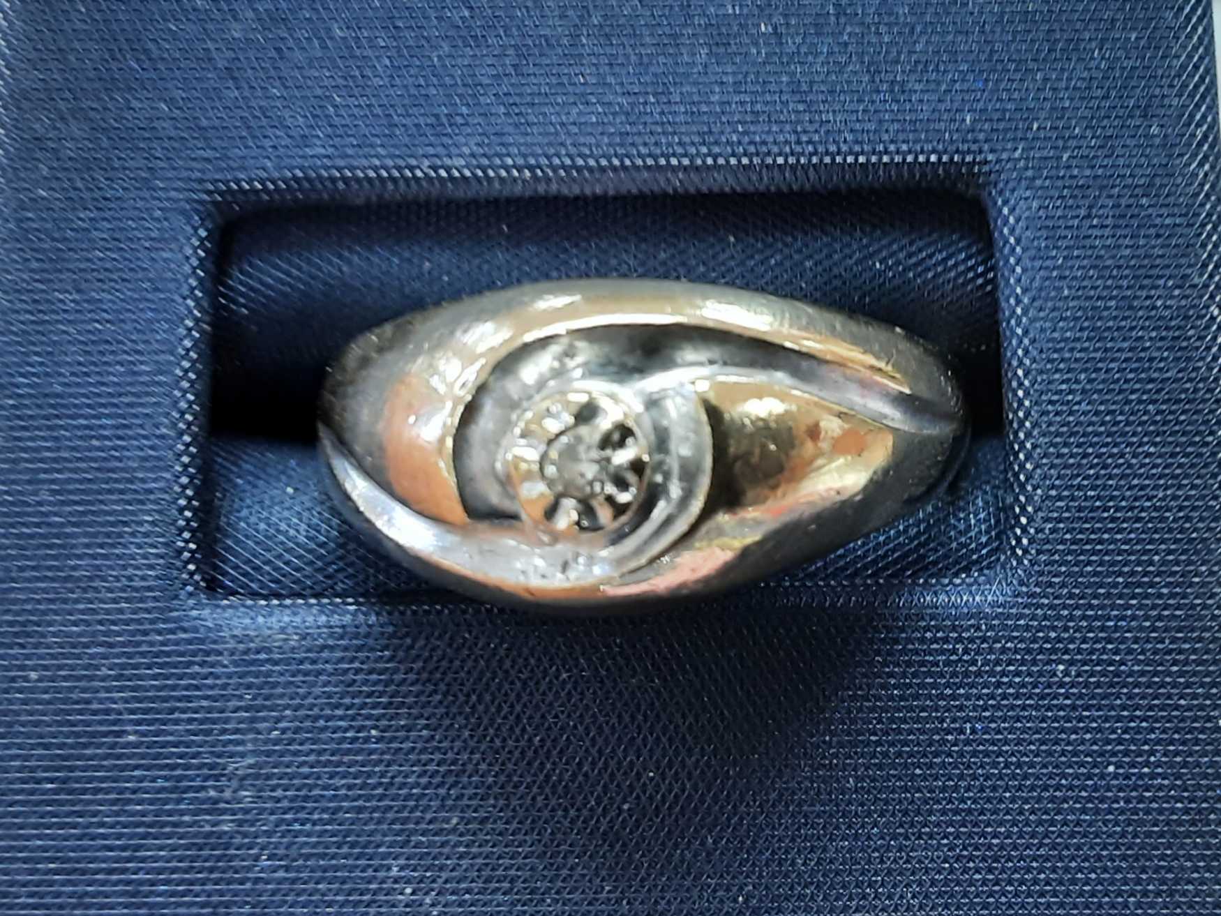 Women's Ring - Yellow Gold 10k (.417) 3.1 grams Size 20