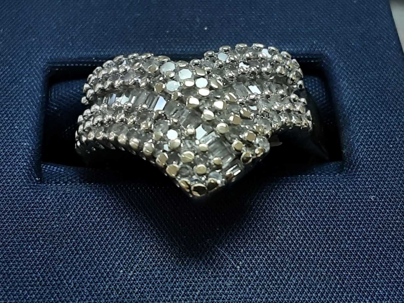 Women's Ring - Yellow Gold 10k (.417) 4.7 grams Size 11