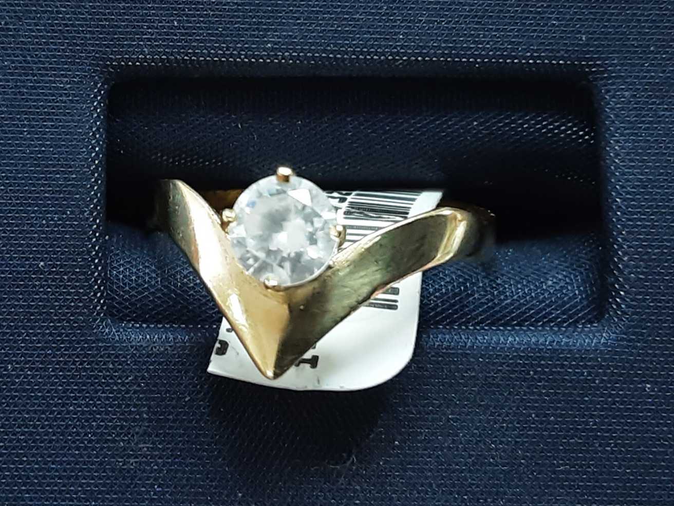 Women's Ring - Yellow Gold 14k (.585) 1.4 grams Size 8