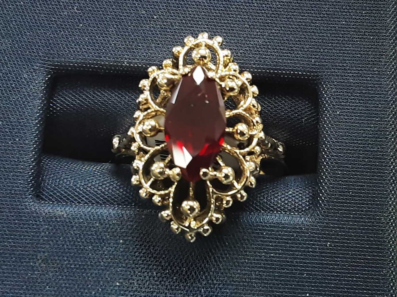Women's Ring - Yellow Gold 14k (.585) 3.3 grams Size 6