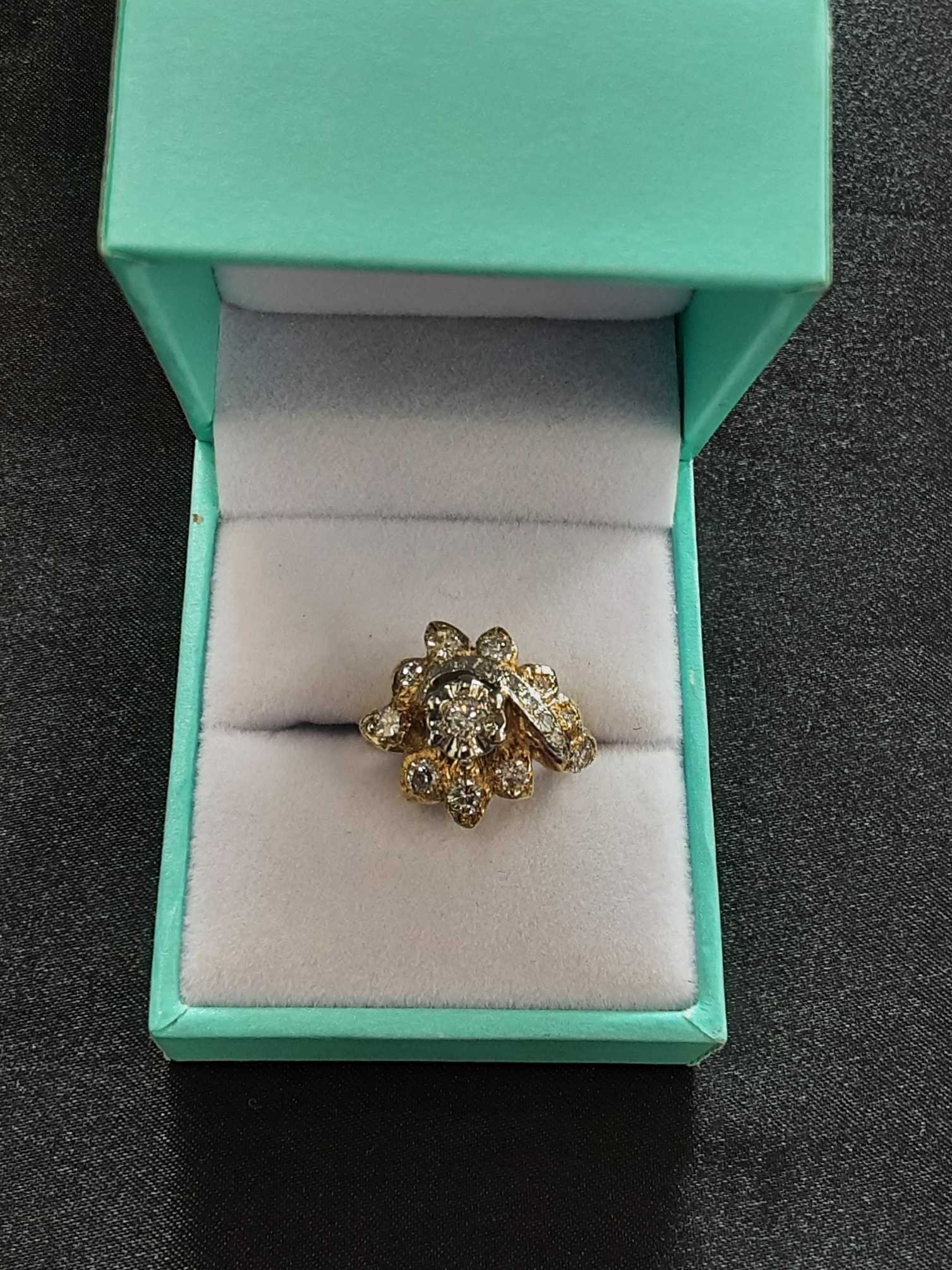 Women's Ring - Yellow Gold 14k (.585) 4.5 grams Size 6
