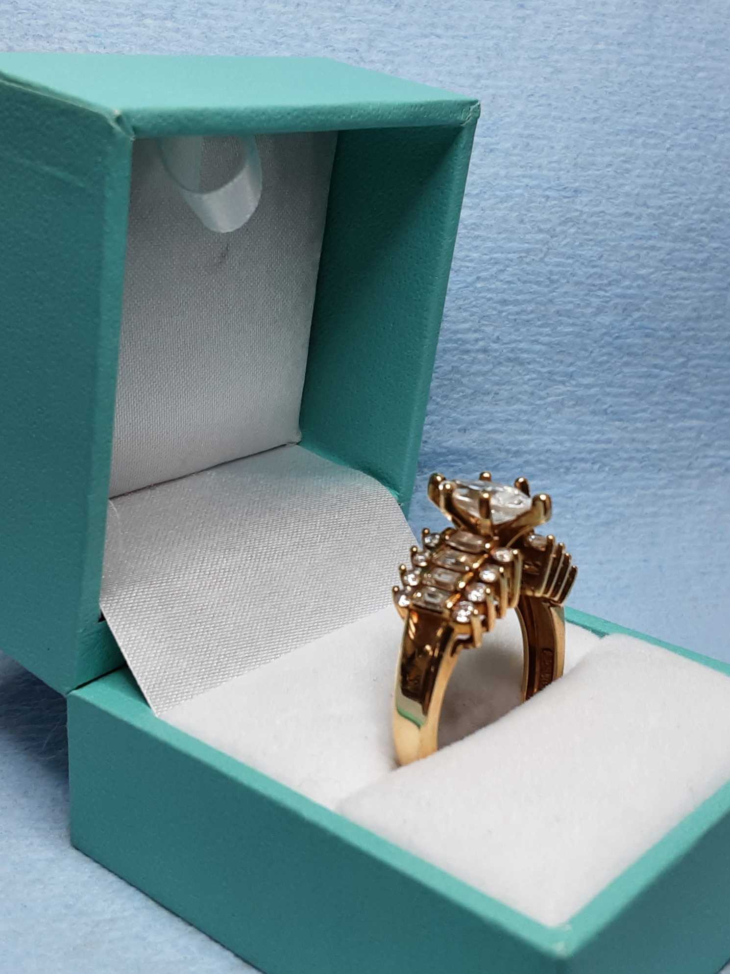 Women's Ring - Yellow Gold 14k (.585) 6.3 grams Size 8.5